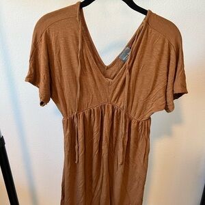 OLIVIA Rae Women’s Brown‎ Top Size Medium